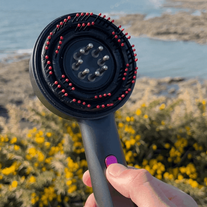 Brosse Massante à Luminothérapie